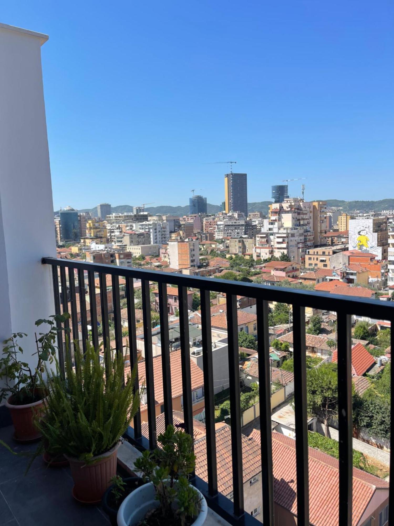 Center Panoramic *